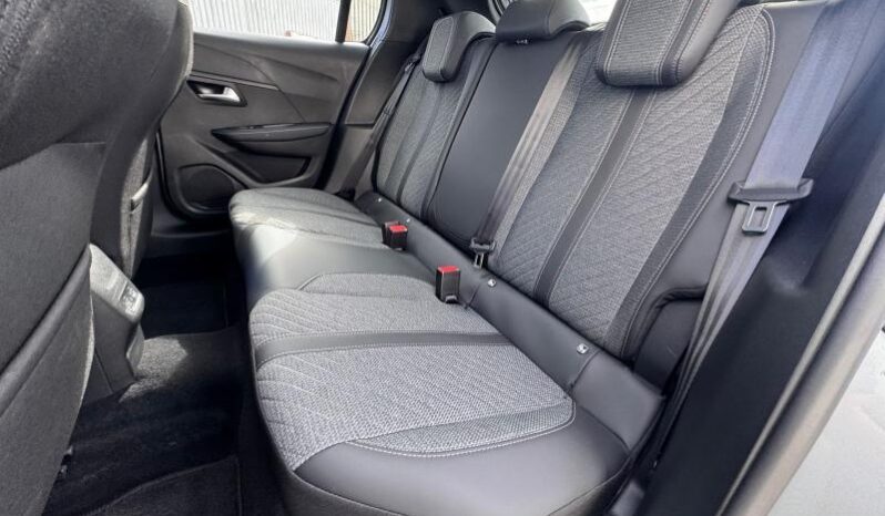 Peugeot 208 Allure / GPS / Carplay complet