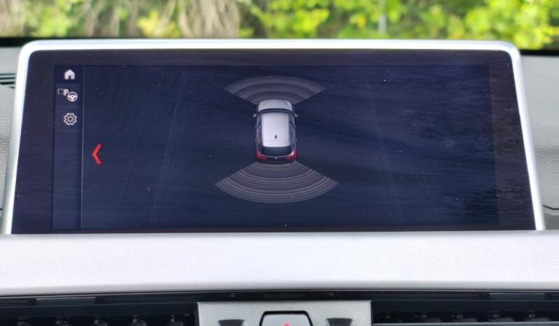 BMW Serie X X1 SDrive 16d / Auto / Attache re complet