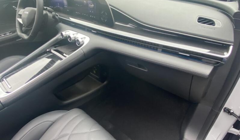 Omoda 9 SHS PREMIUM 540 cv complet