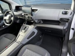 Peugeot Rifter GT / EAT8 / 0 km ! complet