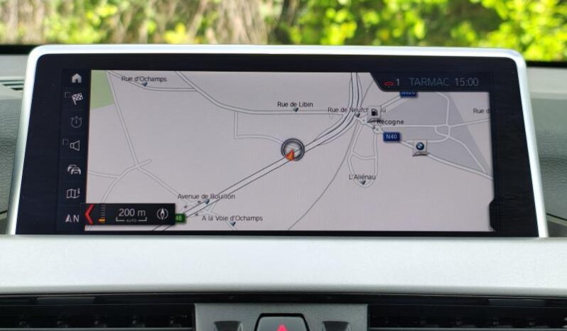 BMW Serie X X1 SDrive 16d / Auto / Attache re complet