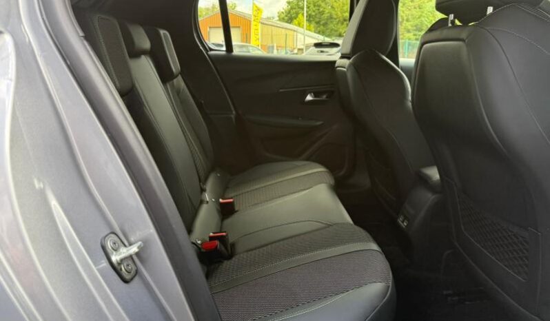 Peugeot 208 GT / LED / Carplay complet