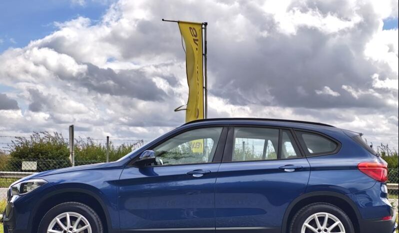 BMW Serie X X1 SDrive 16d / Auto / Attache re complet