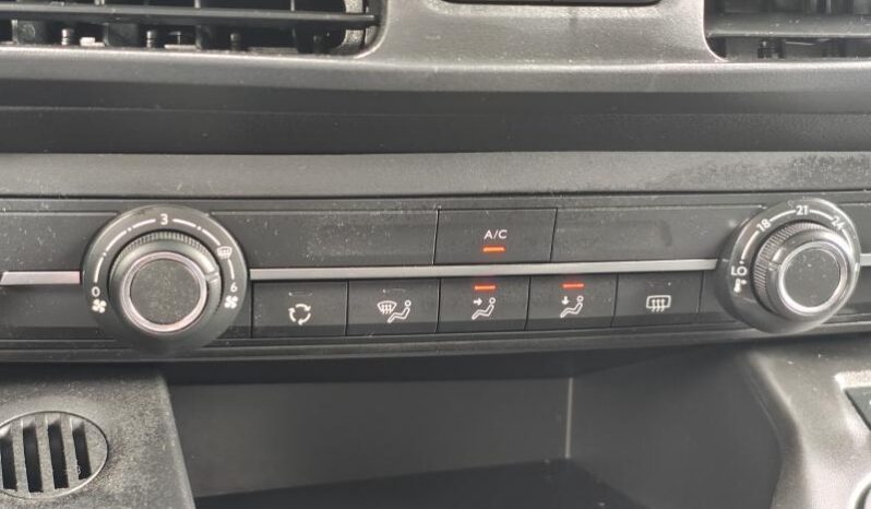 Citroen Berlingo EAT8 / 1.5 BlueHDi / New modèl complet