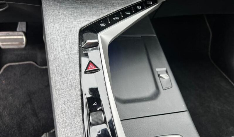 Peugeot 5008 GT / Hybrid 136 / E-DSC6 complet