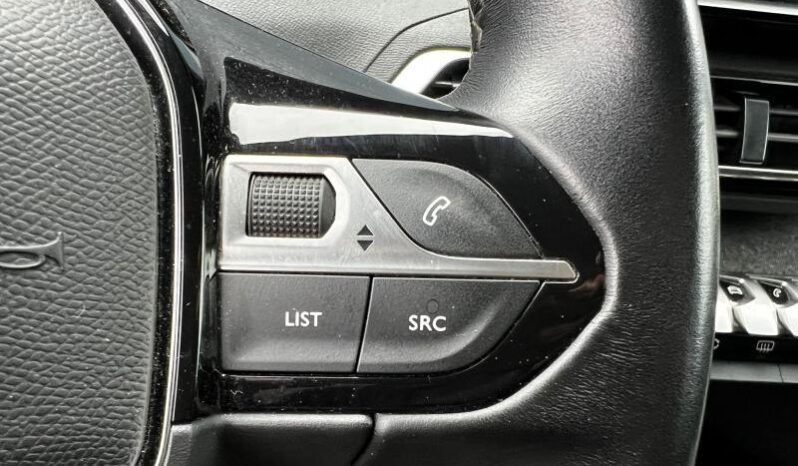 Peugeot 3008 Allure Pack / LED / Carplay complet