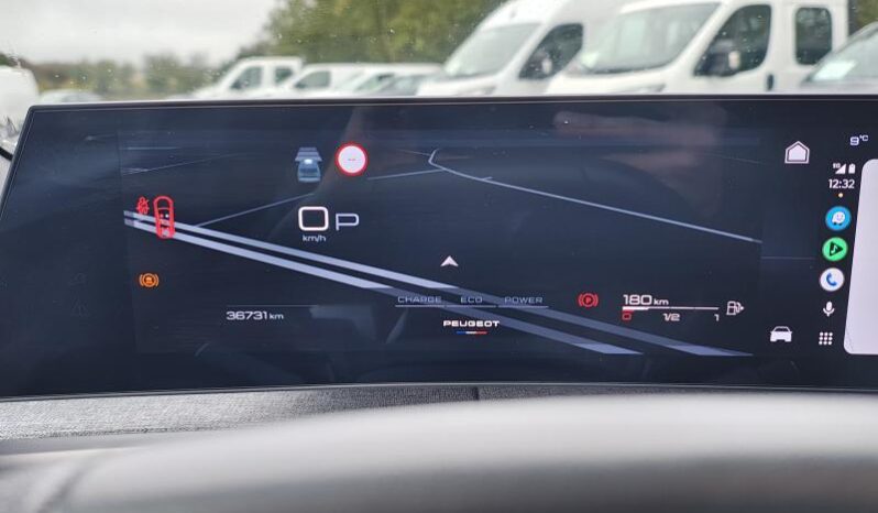 Peugeot 5008 GT complet