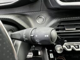 Peugeot 2008 GT / MHEV / E-DSC6 complet
