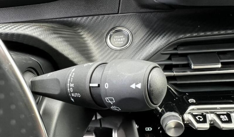 Peugeot 2008 GT / MHEV / E-DSC6 complet