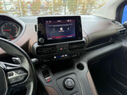 Peugeot Rifter Long / GT Line / EAT8 complet