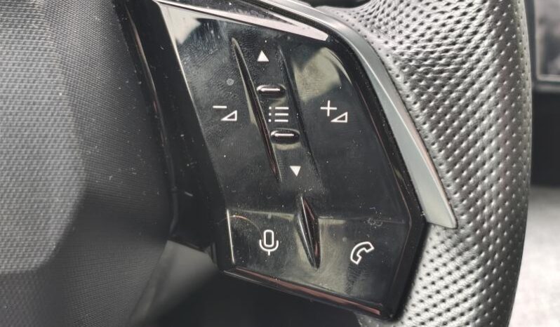 Peugeot 5008 GT complet