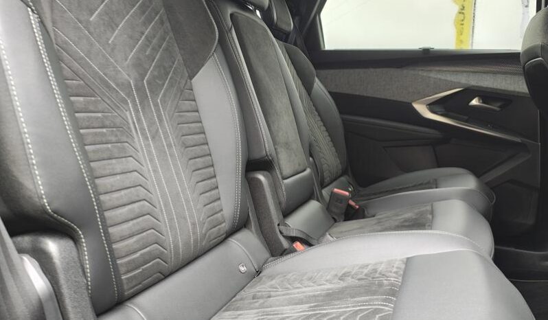 Peugeot 5008 GT complet