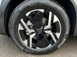 Peugeot 2008 GT / MHEV / E-DSC6 complet