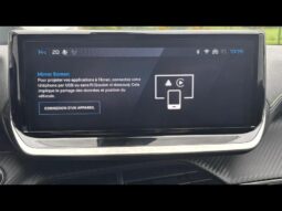 Peugeot 2008 GT / EAT8 / 130ch complet