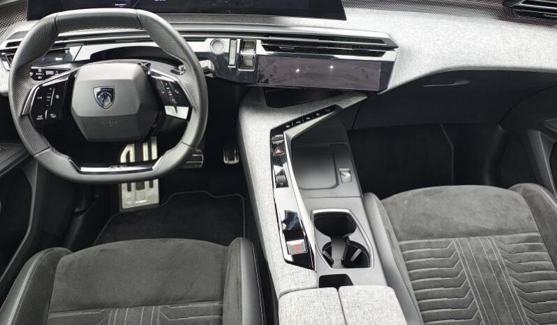 Peugeot 5008 GT complet