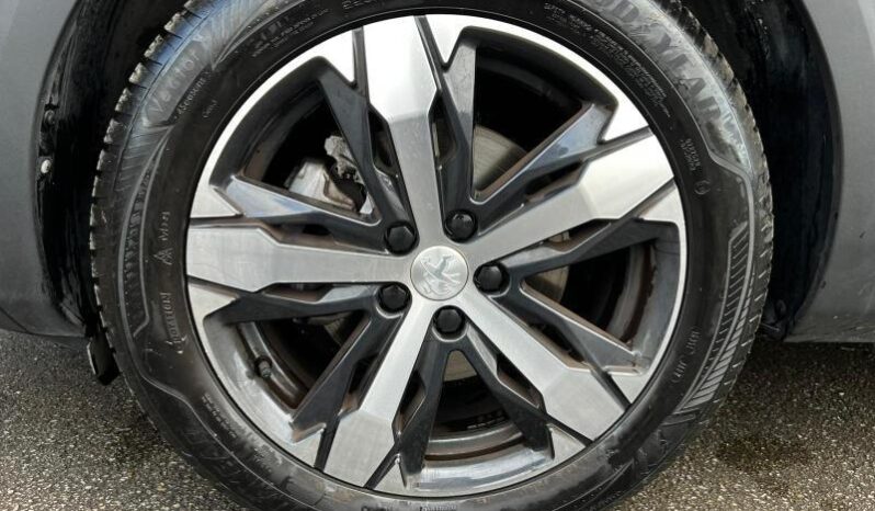 Peugeot 5008 GT / EAT8 / 1.5 BlueHDI complet
