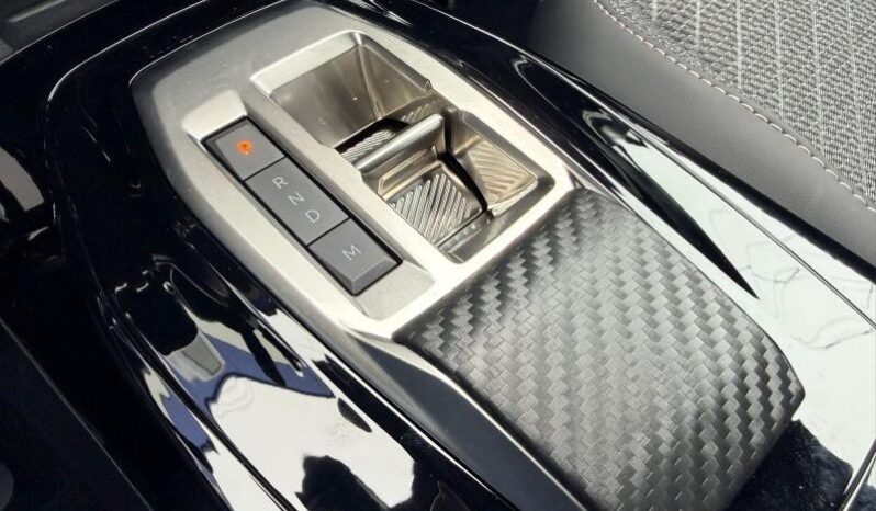 Peugeot 2008 Allure / MHEV / E-DSC6 complet