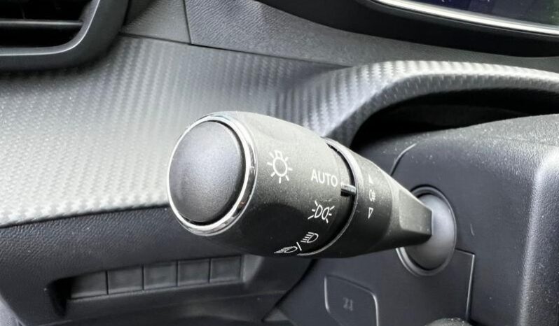 Peugeot 208 GT / Carplay / LED complet