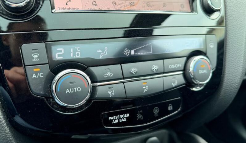 Nissan Qashqai 1.3 DIG-T / DCT7 / N-Connecta complet