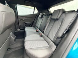 Peugeot 2008 Allure / MHEV / E-DSC6 complet