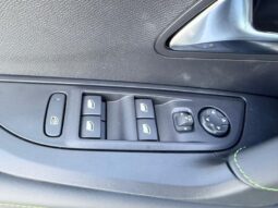 Peugeot 2008 GT / MHEV / E-DSC6 complet