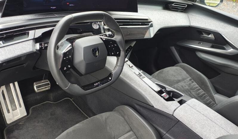 Peugeot 5008 GT complet