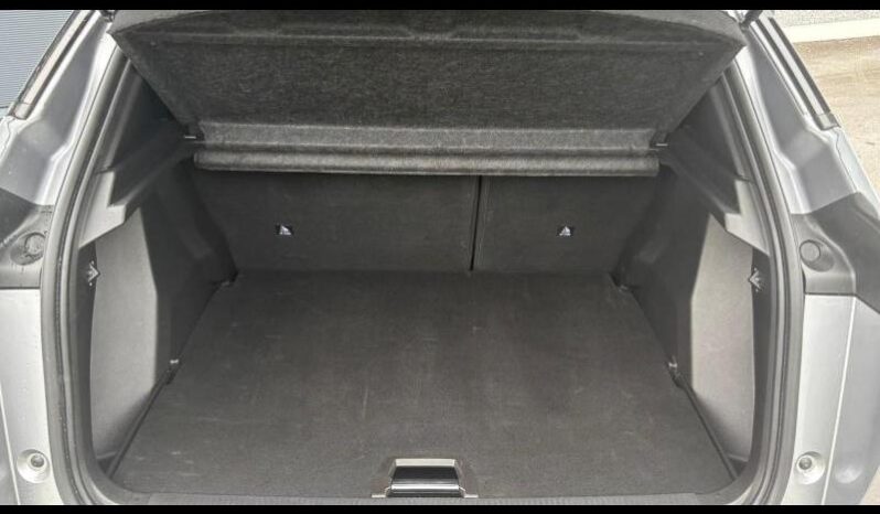 Peugeot 2008 GT / EAT8 / 130ch complet
