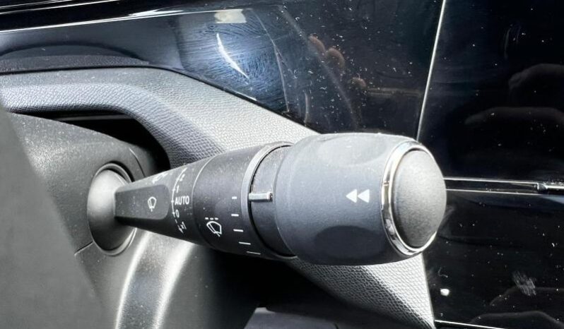 Peugeot 408 Allure / EAT8 / GPS complet