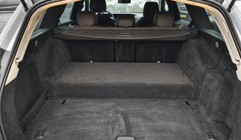 Mercedes-Benz E 300 de / 9G-Tronic / Dynamic Led complet