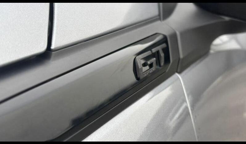 Peugeot 2008 GT / EAT8 / 130ch complet