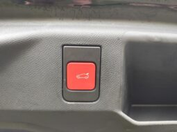 Peugeot 5008 GT complet