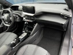 Peugeot 2008 Allure / E-DSC6 / MHEV complet