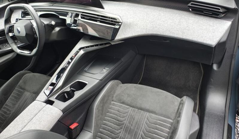 Peugeot 5008 GT complet