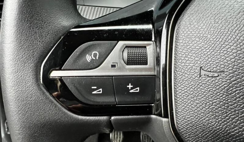 Peugeot 208 Allure / Full LED / Carplay complet