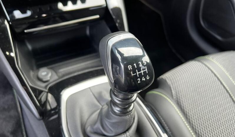 Peugeot 208 GT / Carplay / LED complet