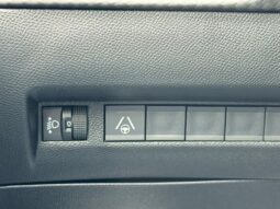 Peugeot 2008 Allure / MHEV / E-DSC6 complet