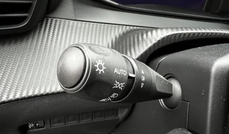 Peugeot 208 Allure / Full LED / Carplay complet