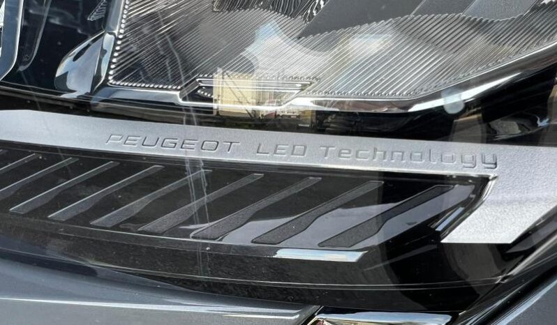 Peugeot 408 Allure / EAT8 / GPS complet
