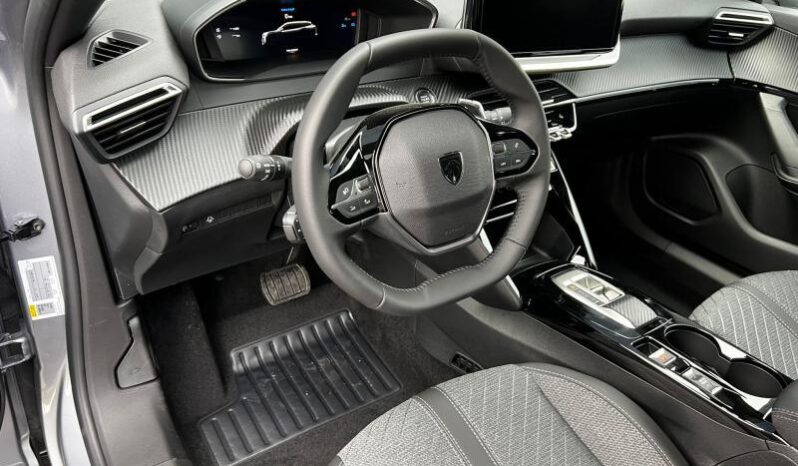 Peugeot 2008 Allure / E-DSC6 / MHEV complet