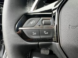 Peugeot 2008 Allure / E-DSC6 / MHEV complet