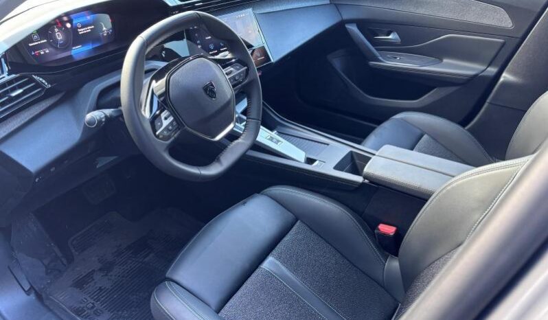 Peugeot 308 Allure / EAT8 / Carplay complet