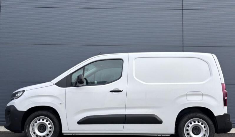 Peugeot Partner STANDARD LIGHT / EAT8 complet