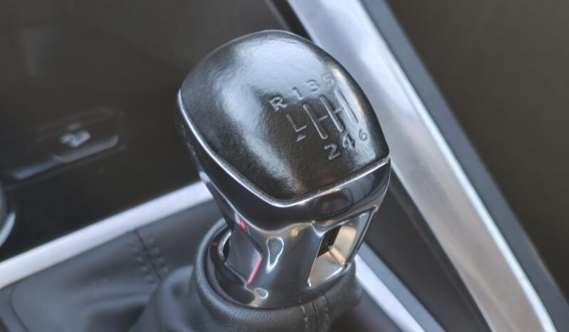 Peugeot 3008 Allure Pack / 1.5 BlueHDI complet