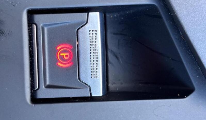 Peugeot 308 Allure / EAT8 / Carplay complet