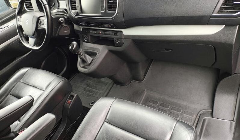 Peugeot Traveller Allure complet