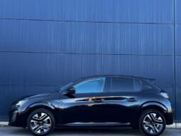 Peugeot 208 Allure / E-DSC6 / MHEV complet