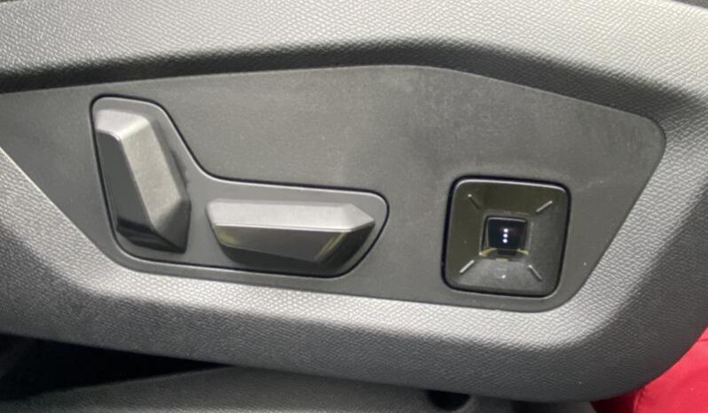 Peugeot 3008 GT / MHEV / E-DSC6 complet