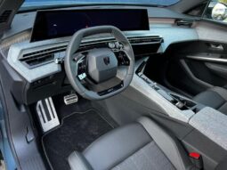 Peugeot 5008 GT complet