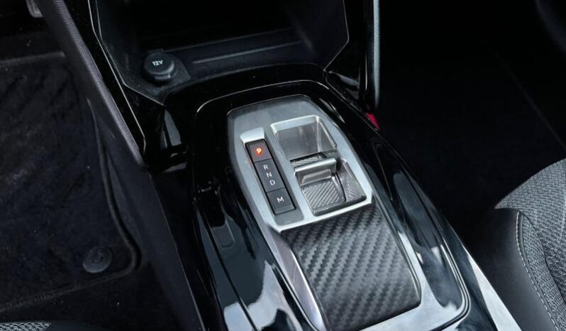 Peugeot 208 Allure / Hybrid complet