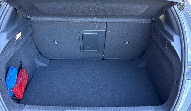 Peugeot 308 Allure / EAT8 / Carplay complet